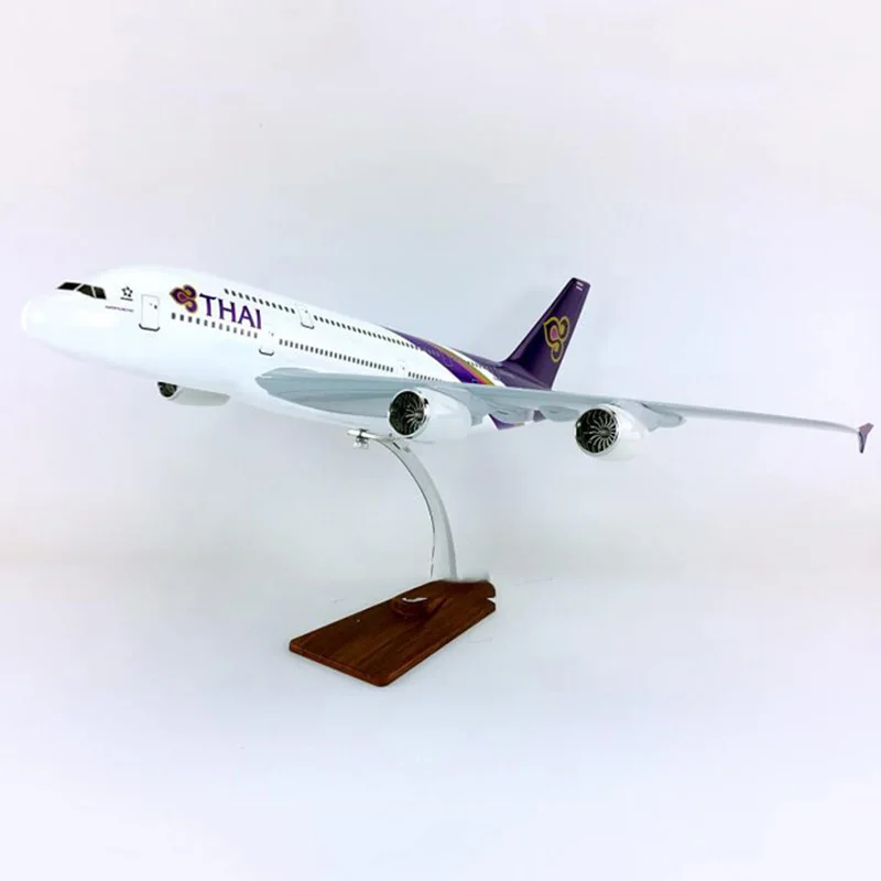 1/133 45cm de Avião Modelo de Brinquedos Airbus A380-800 Aeronaves TAILANDÊS companhia Aérea, Liga de Plástico de Avião W Base F Exibição Avião de Presente Lembrança Imagem 3