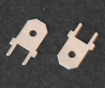 YYT 100PCS 4.8/6,3 mm plug-in da placa de circuito do PWB de solda terminal de 0,8 mm de espessura frio prima terminal com dois pinos da lug